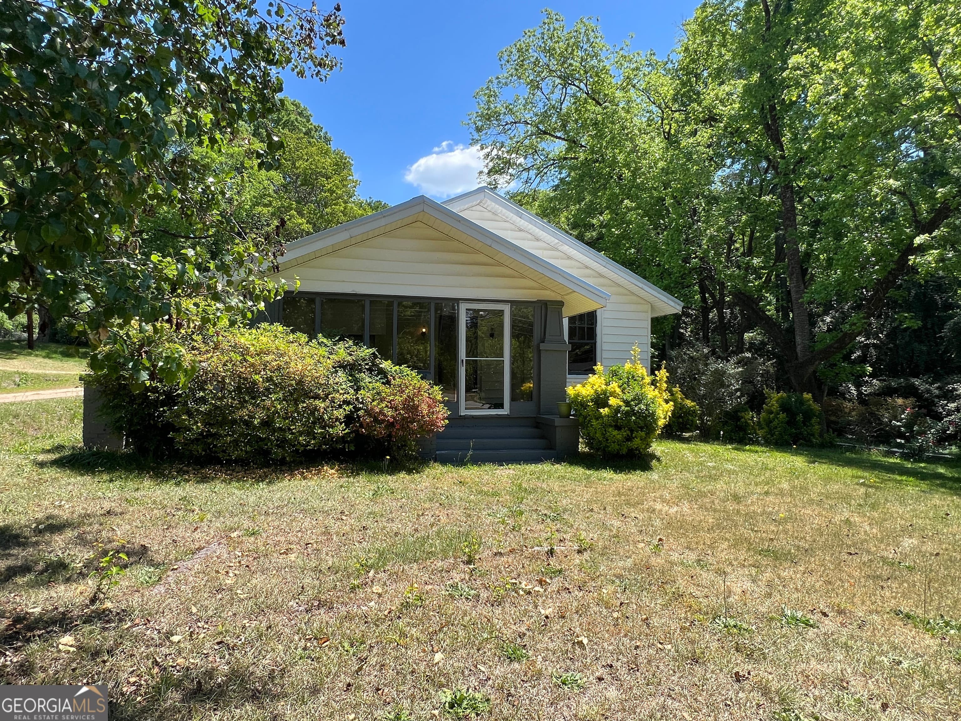 1604 Us Hwy 29 — photo 2