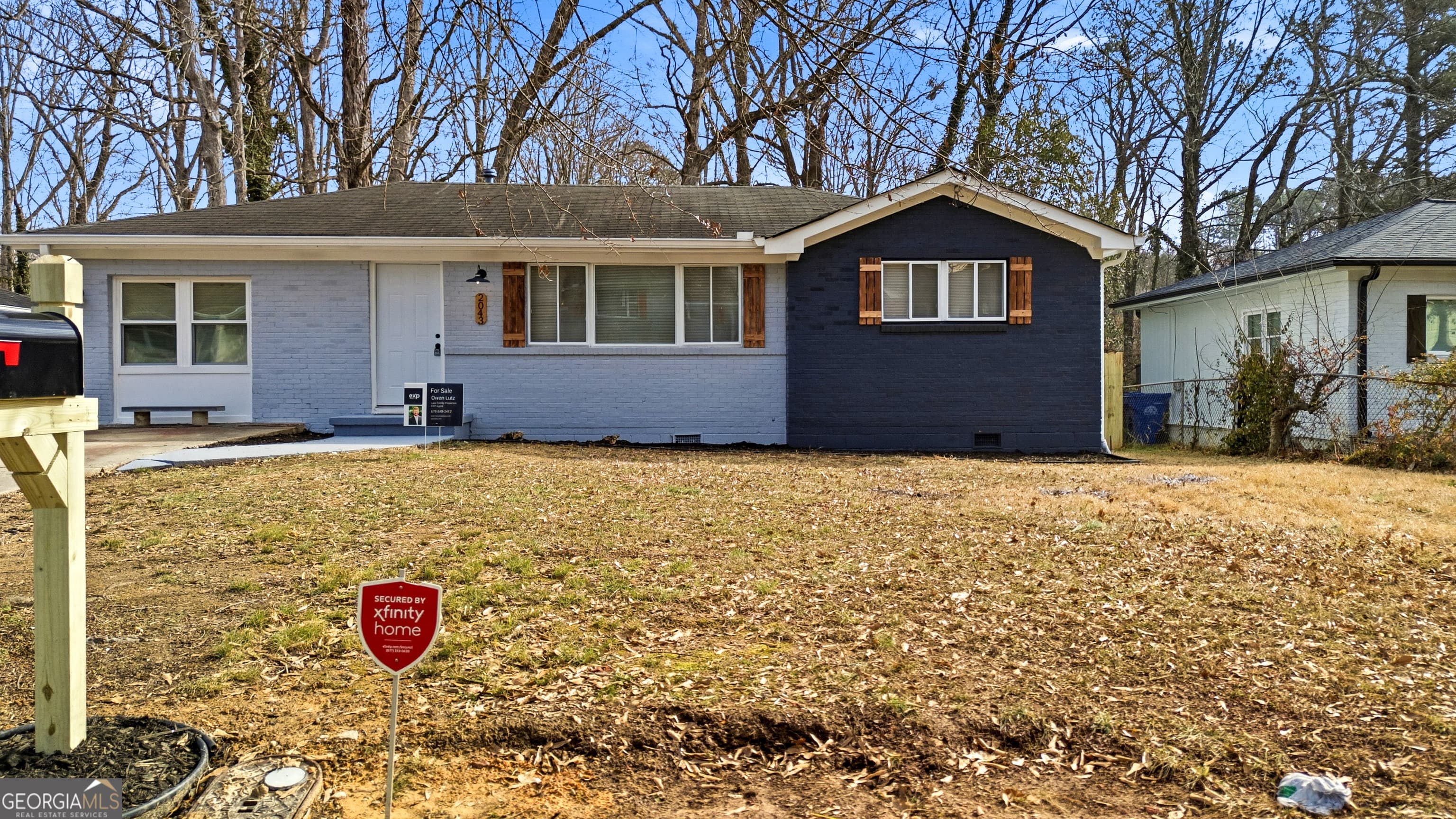 2043 Claude Nw St — photo 1