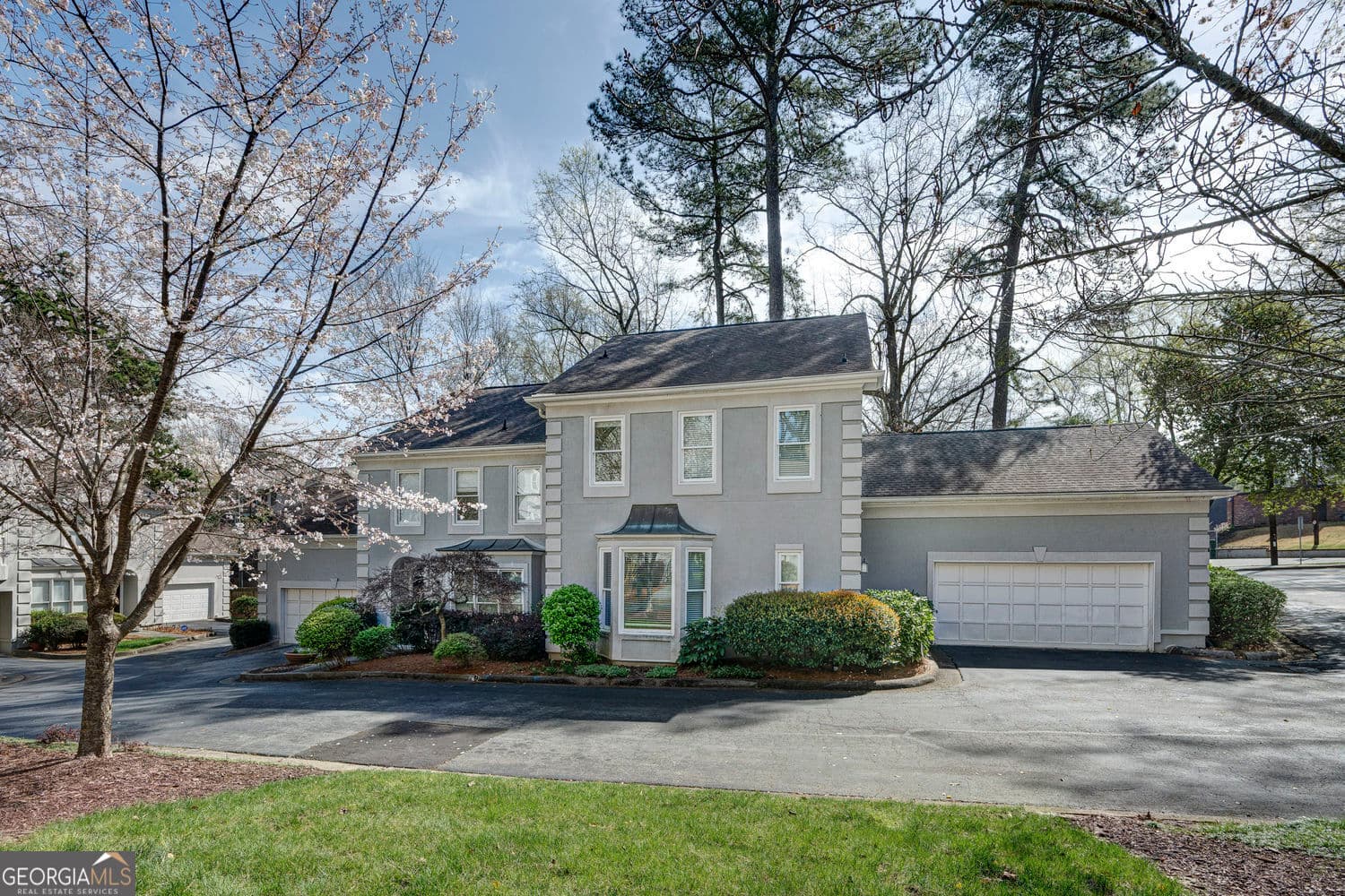 1538 Oak Grove Rd — photo 1