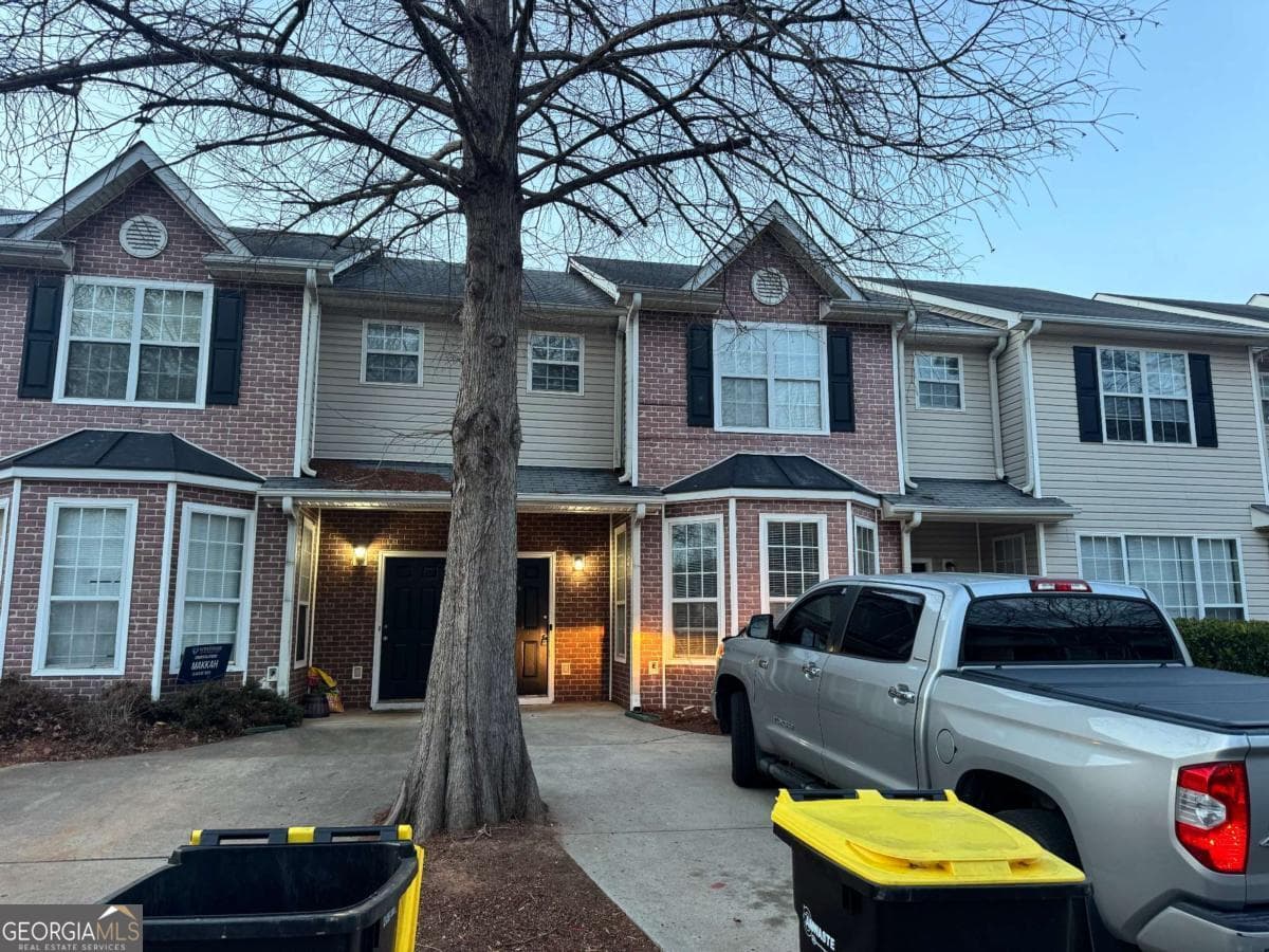 2468 Brianna Dr — photo 2