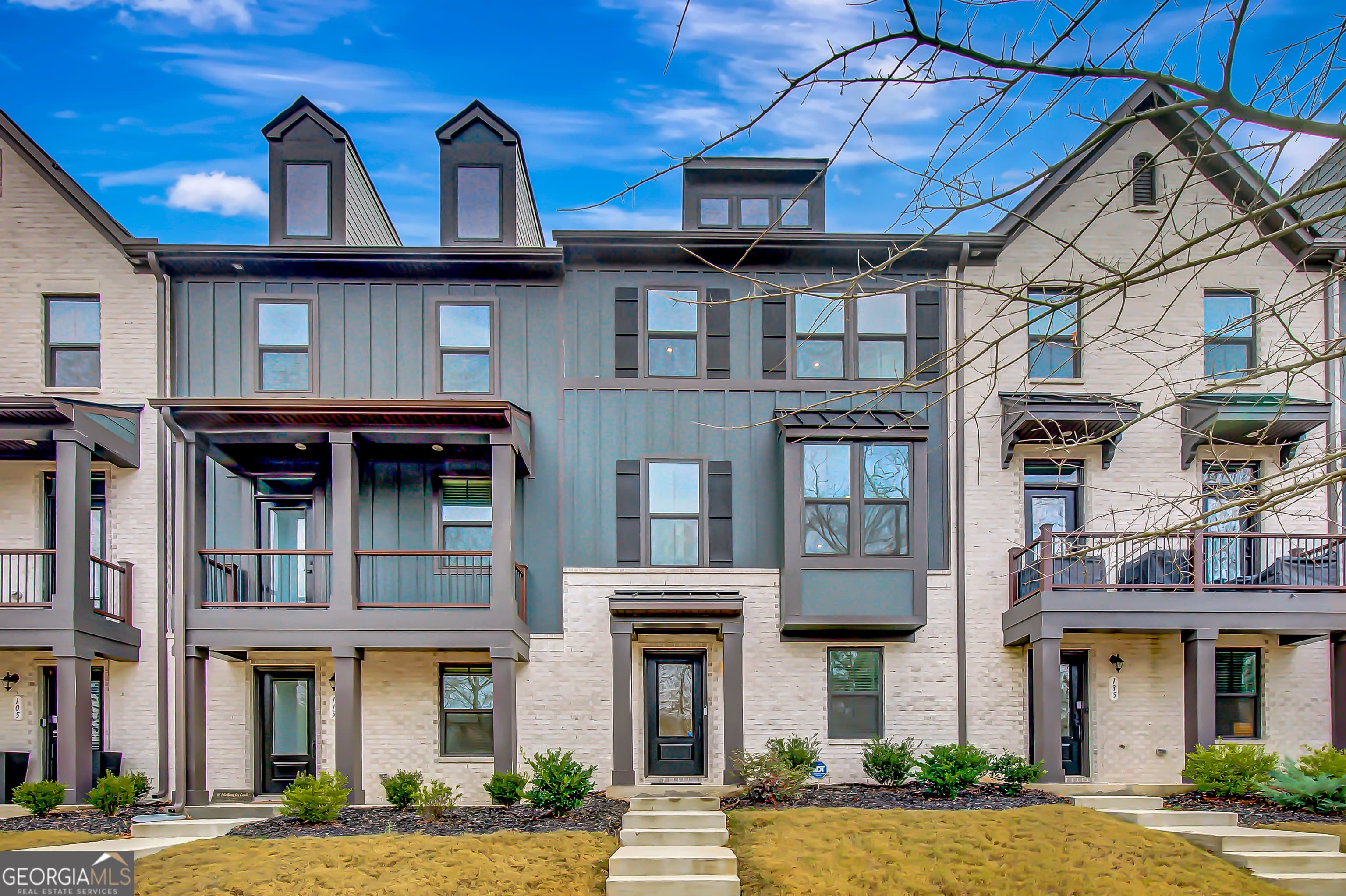 125 Climbing Ivy Circle — photo 1