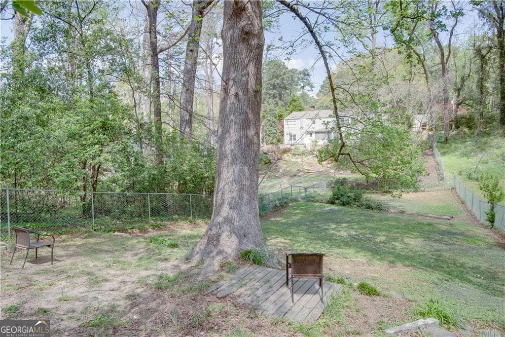 2045 Mercer Ave — photo 45