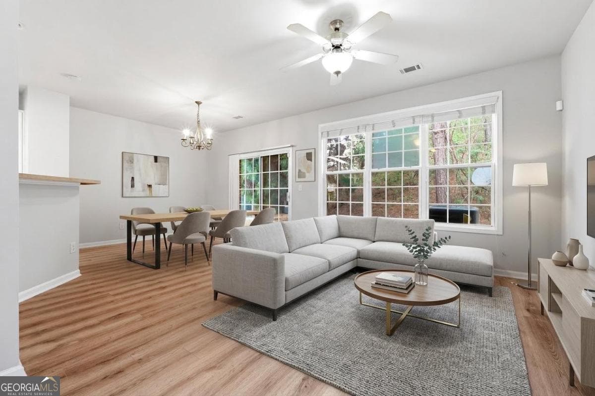 1006 Ivydale Circle — photo 2