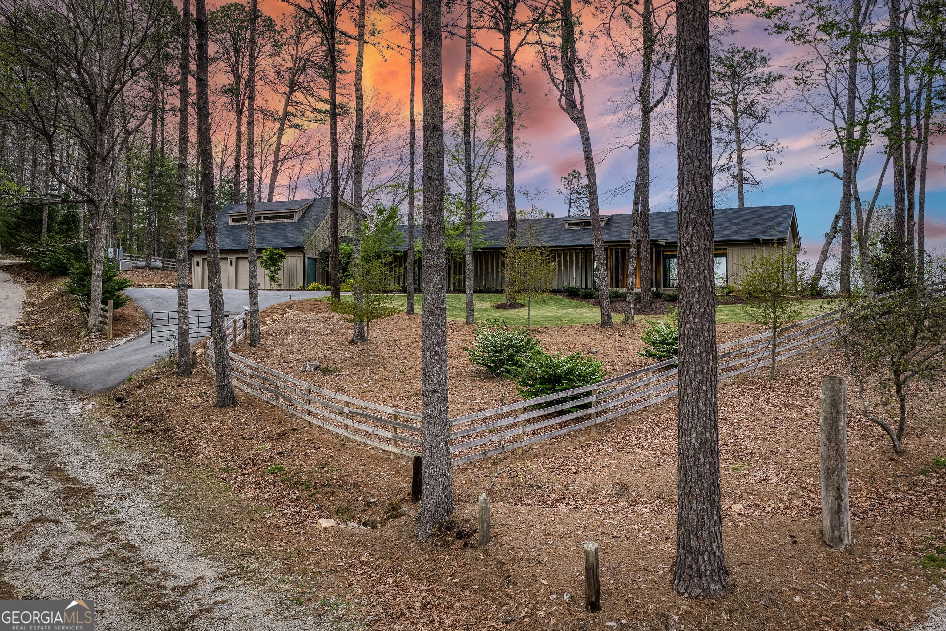 133 Oasis Ridge Rd — photo 1