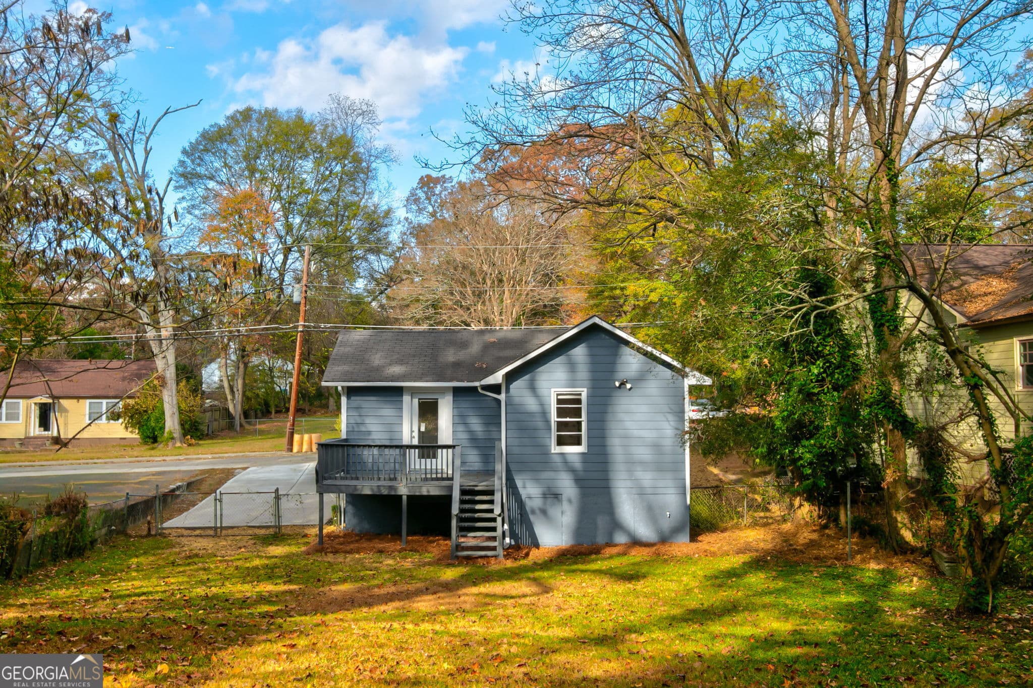 754 North Ave — photo 32