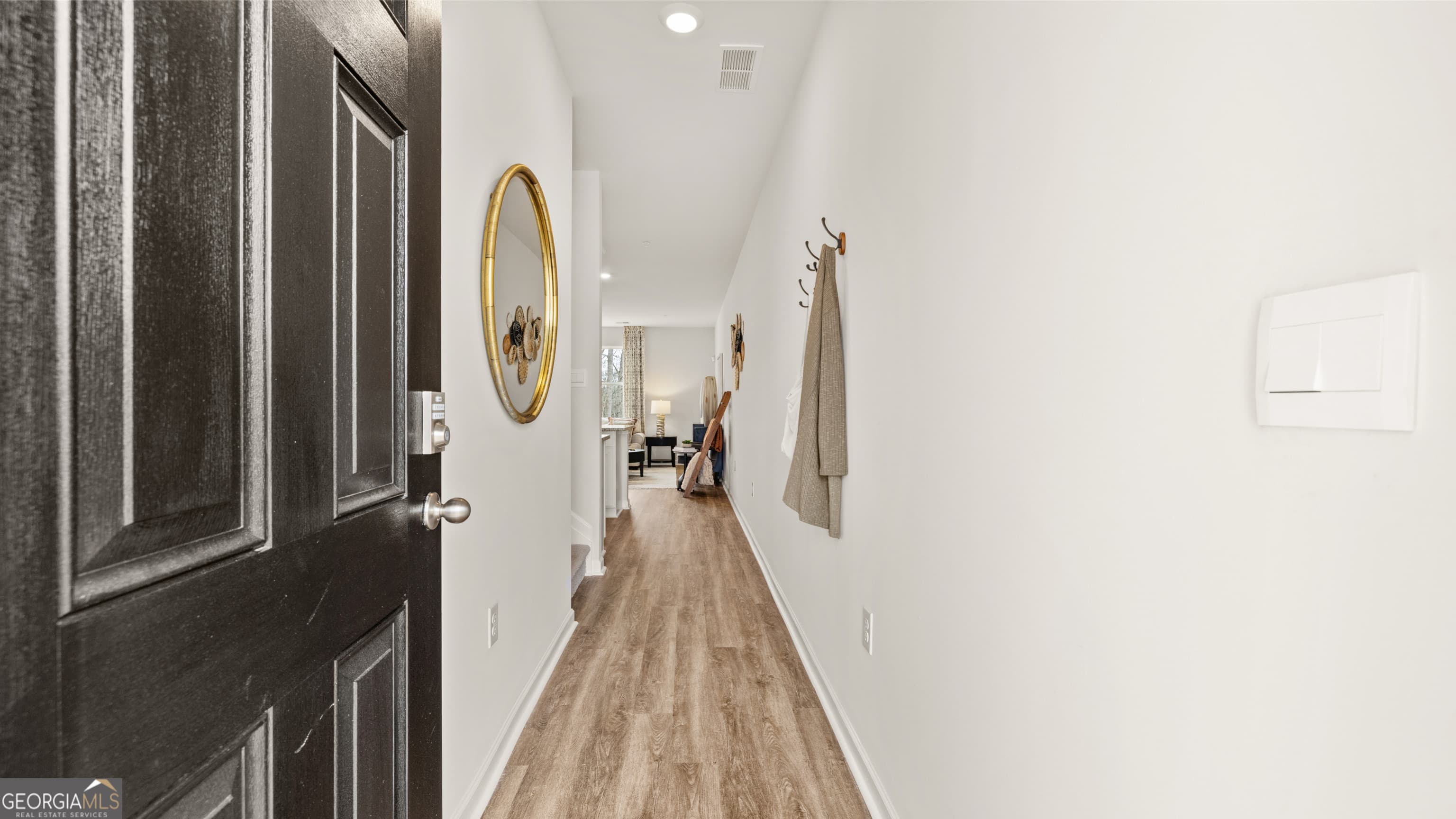 241 Sound Circle — photo 2