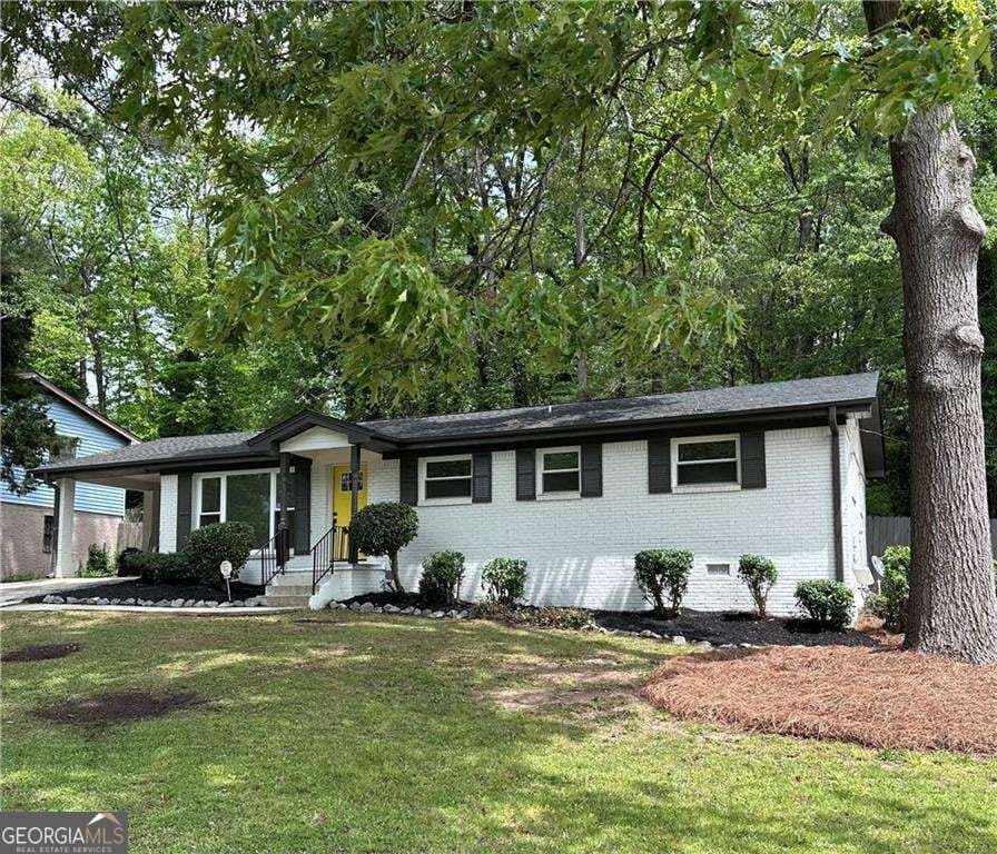 4396 Greenleaf Circle — photo 2