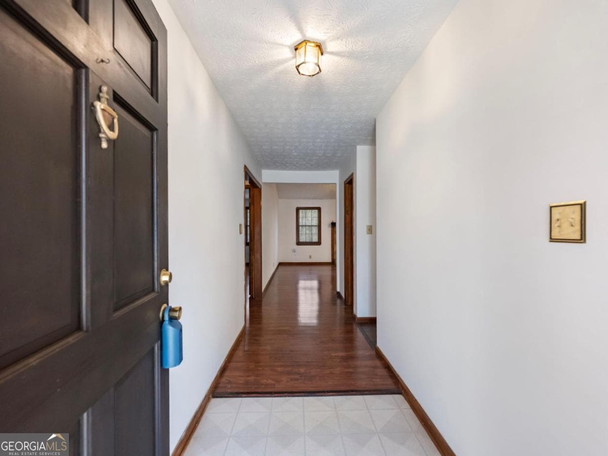 1805 Danielle Pl — photo 2