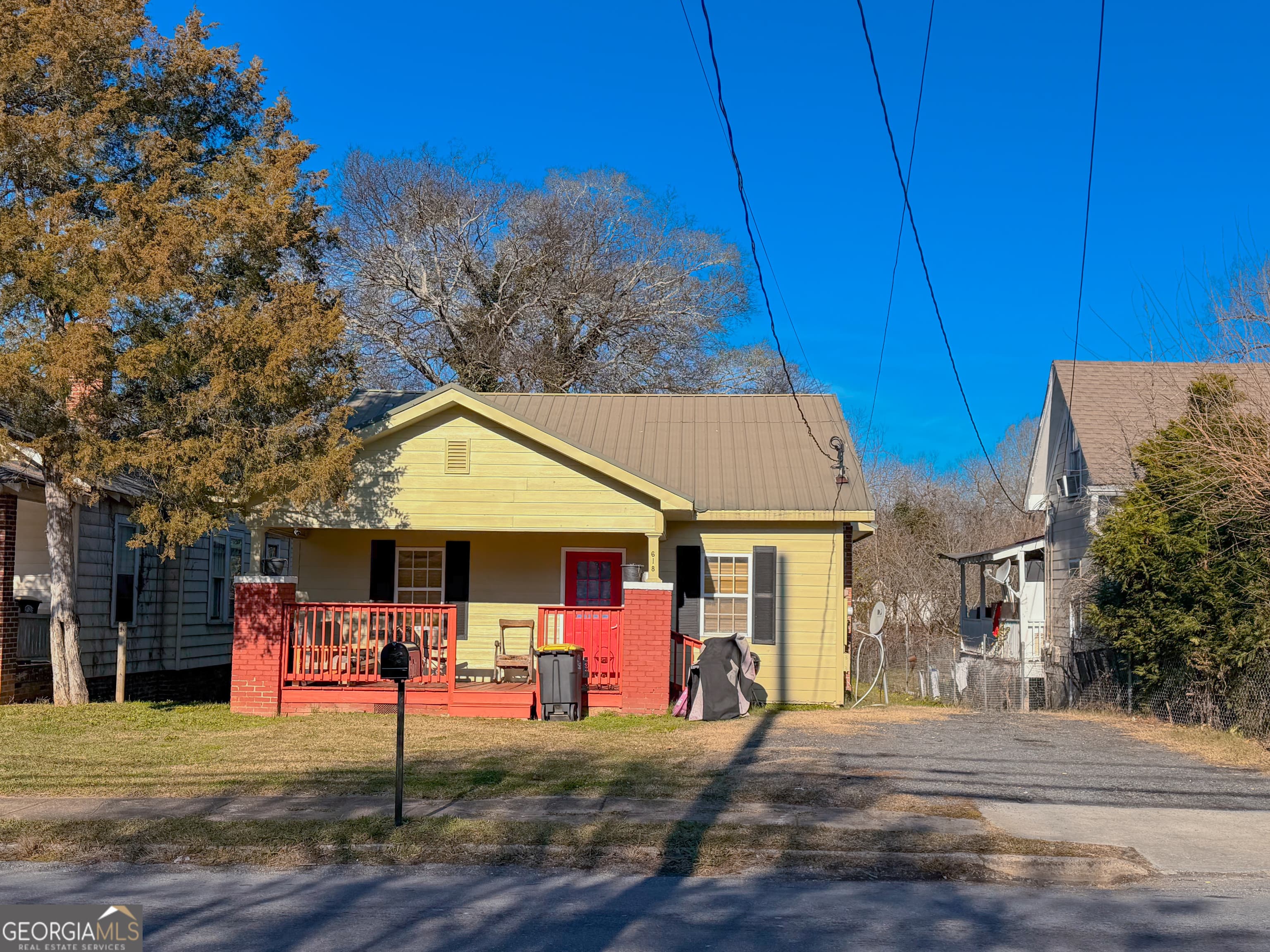 618 S Broad St — photo 1