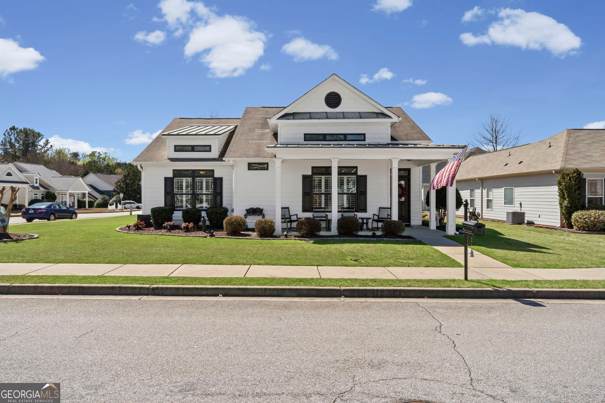 39 Majestic Dr — photo 2