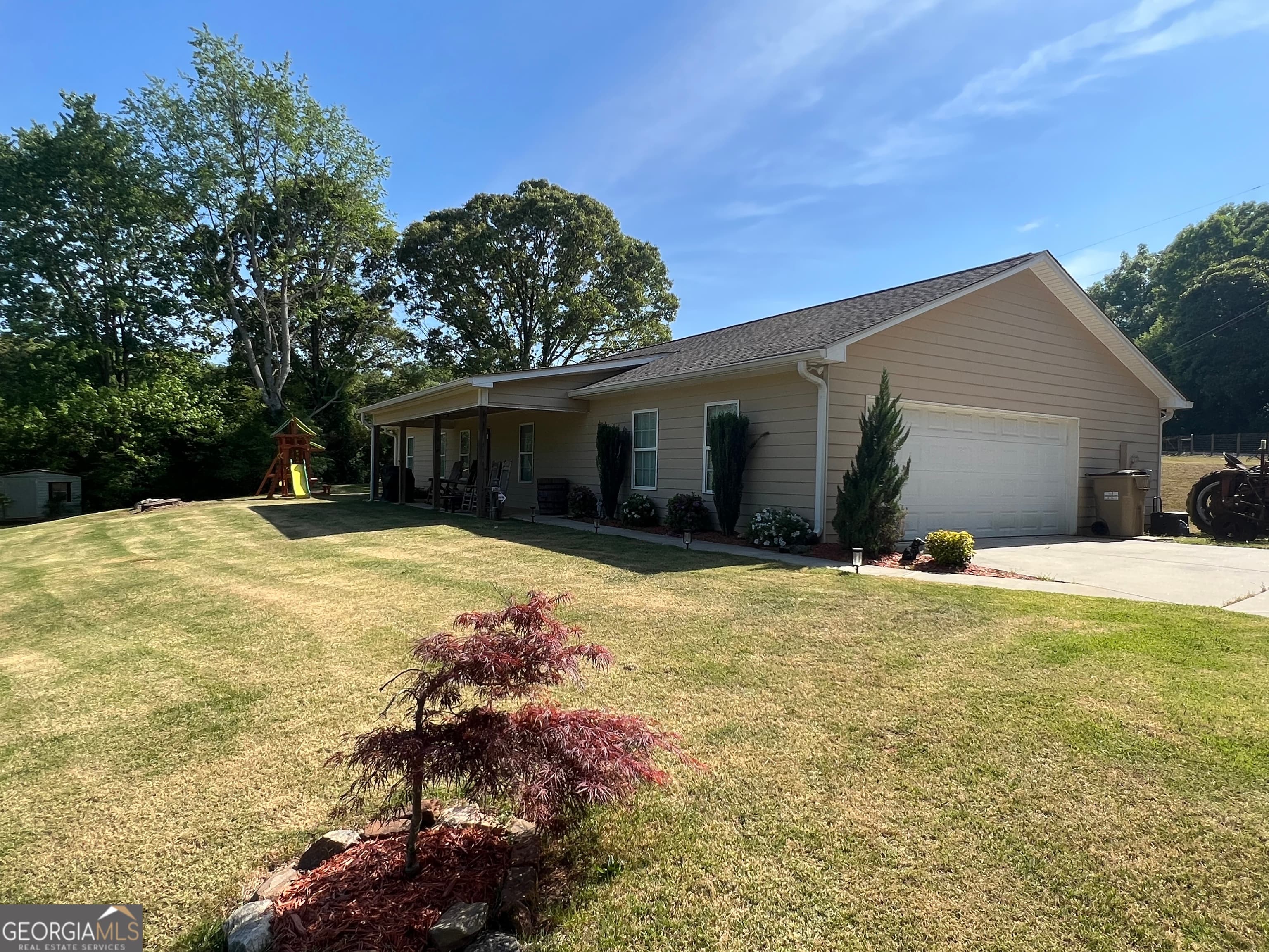 958 Hale Rd — photo 1