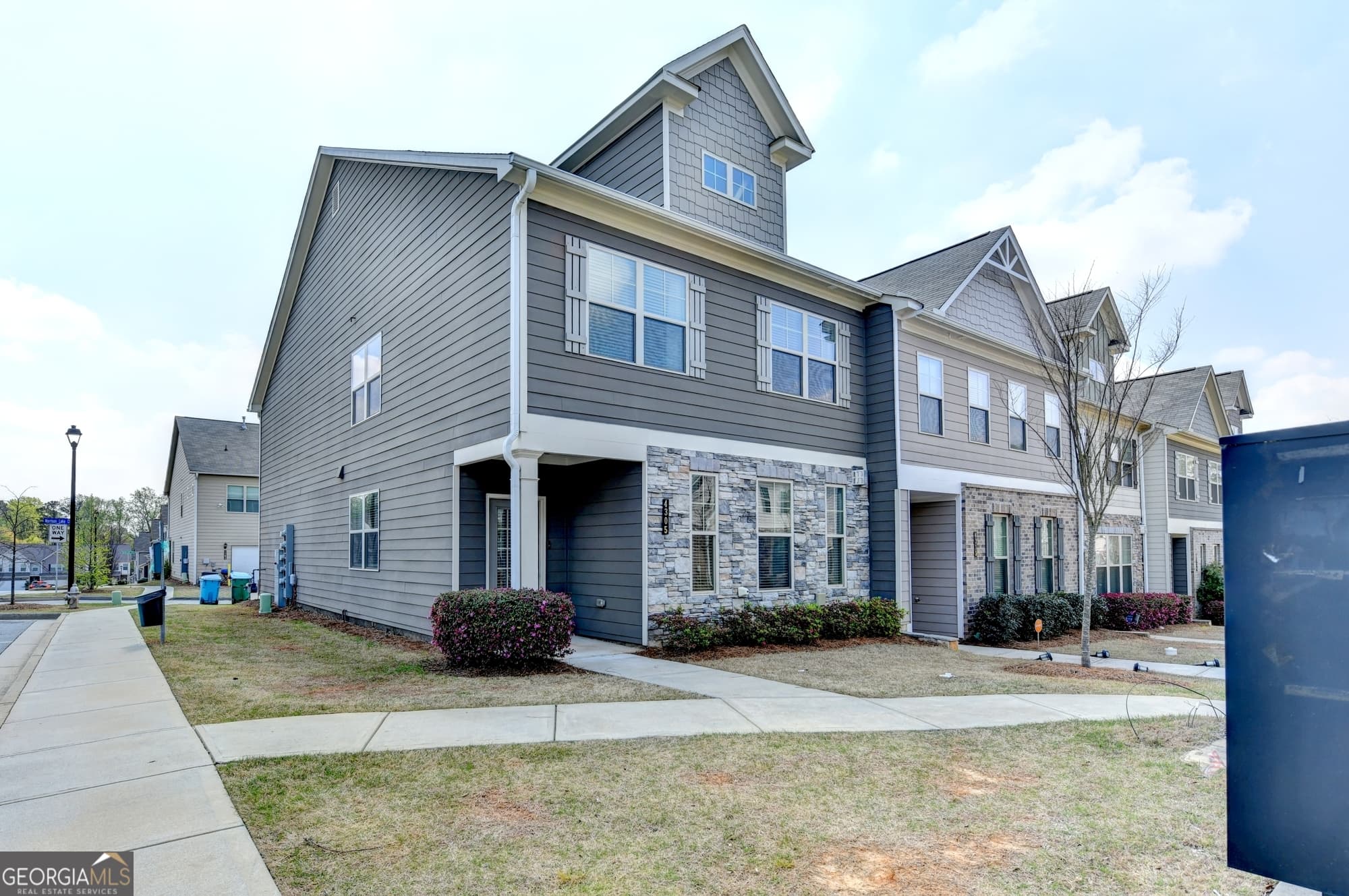 4305 Morrison Lake Ct — photo 2