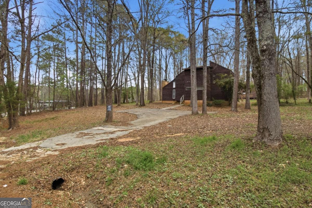 720 Twin Pines Rd — photo 1