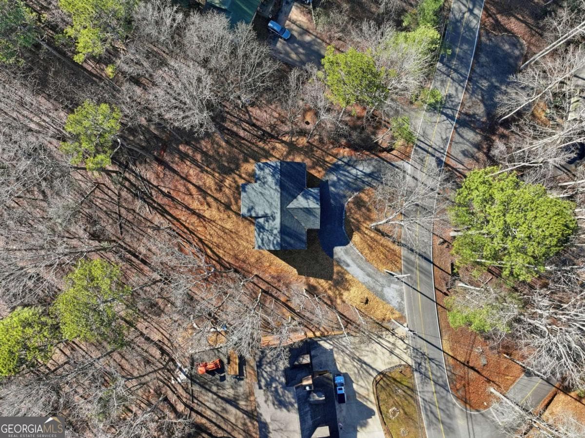 1883 Newport Dr — photo 2