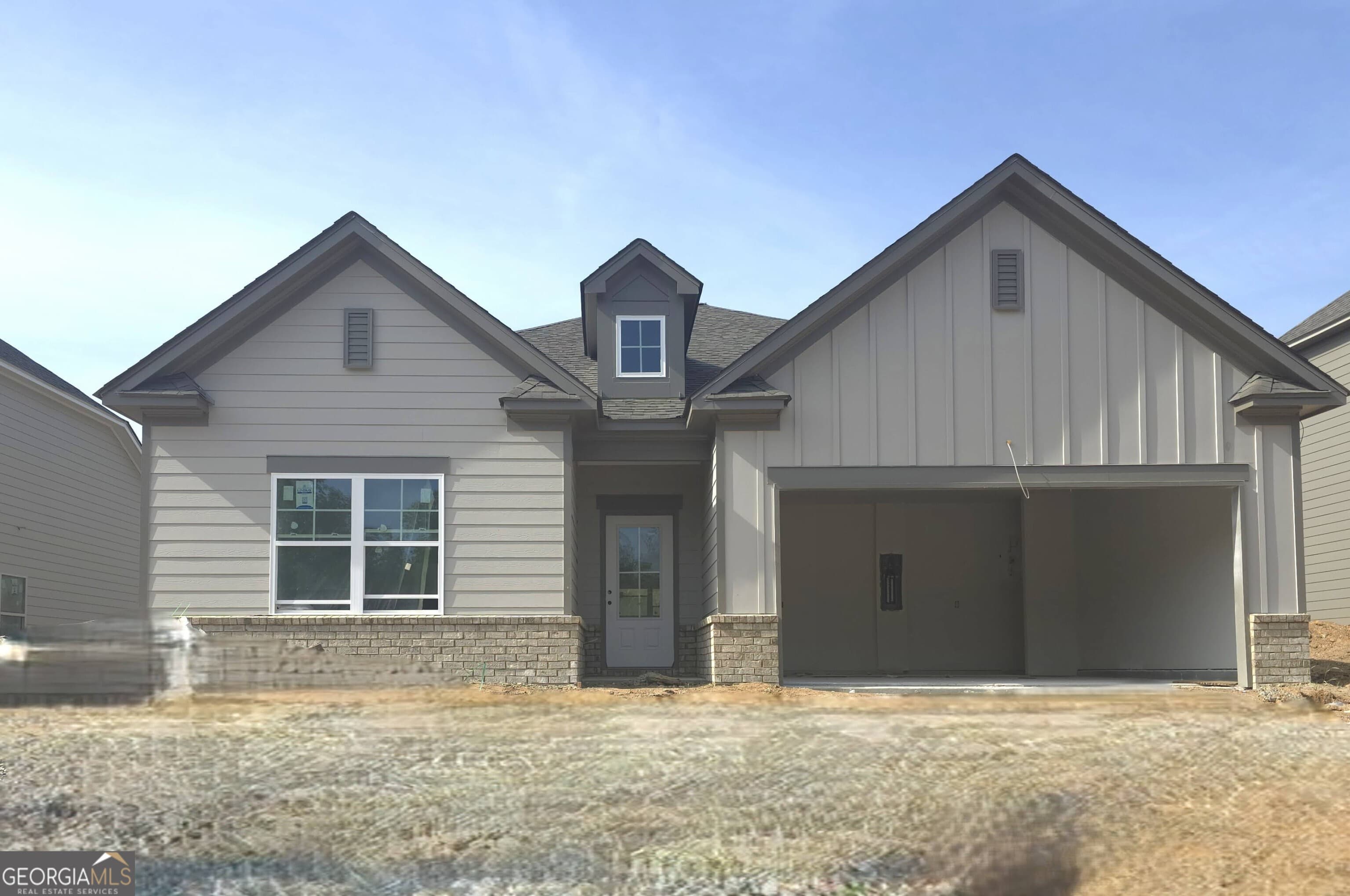 150 Greenview Ct — photo 2