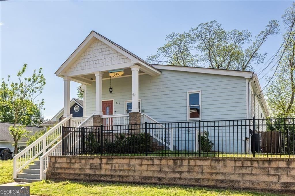 245 South Se Ave — photo 2