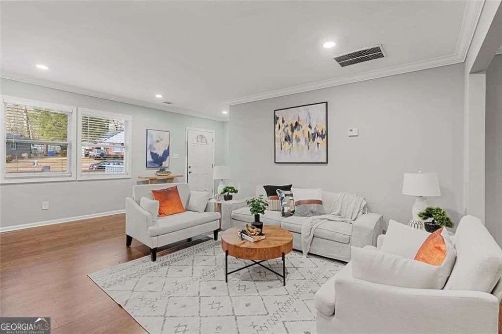 856 Bridgewater Sw St — photo 2