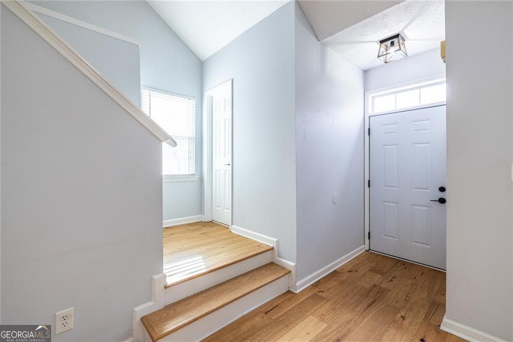 2846 Ashbury Heights Rd — photo 2