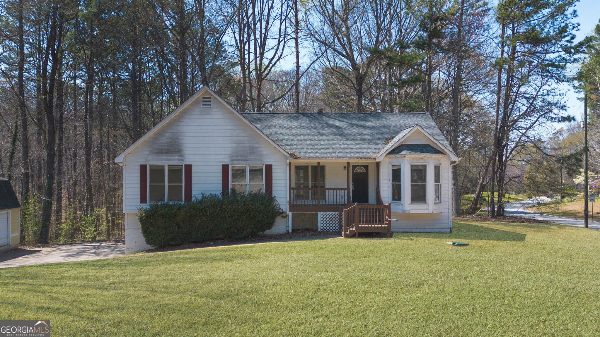 229 Oak Landing Dr — photo 1