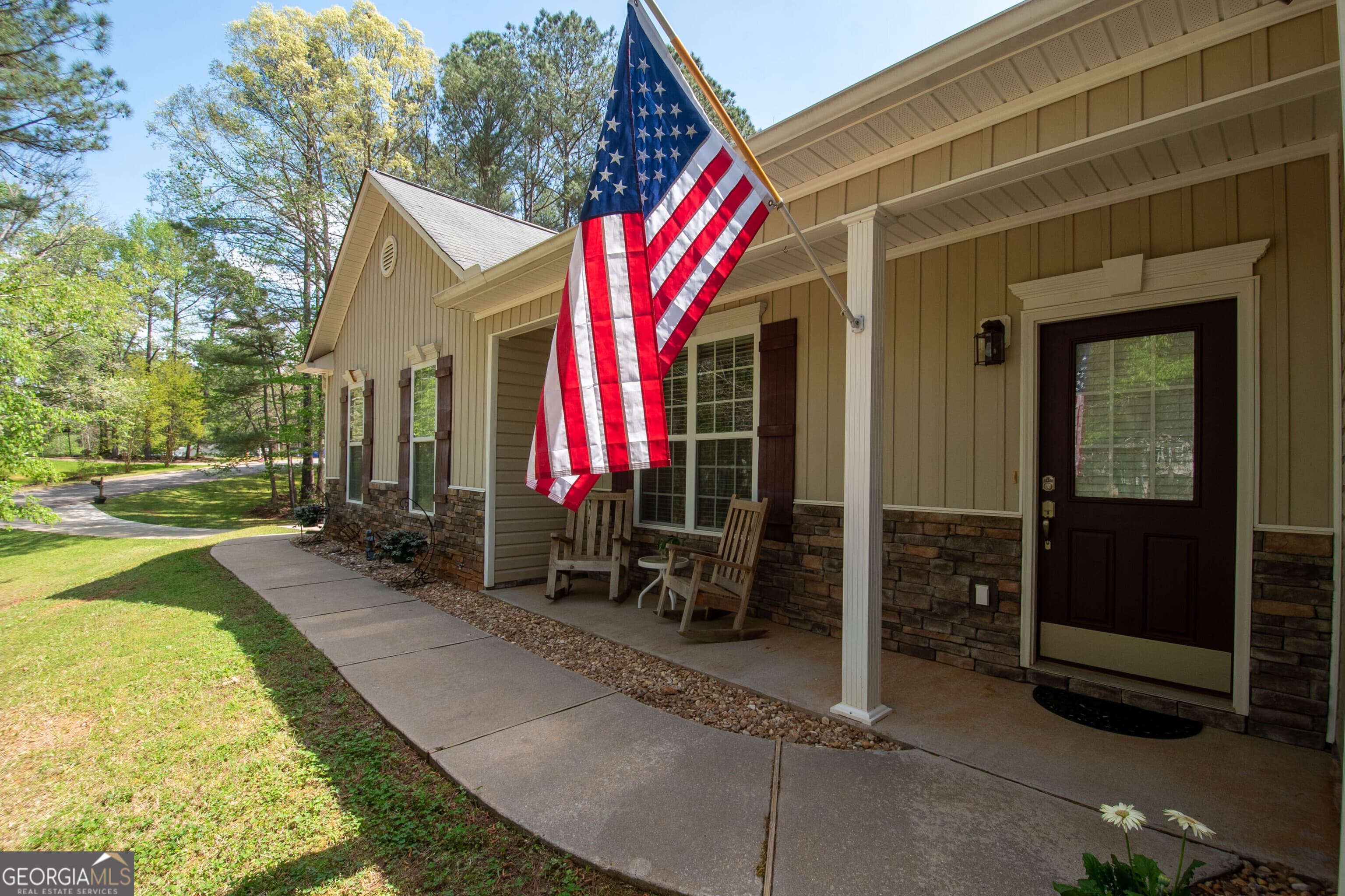 101 Philmont Ct — photo 1