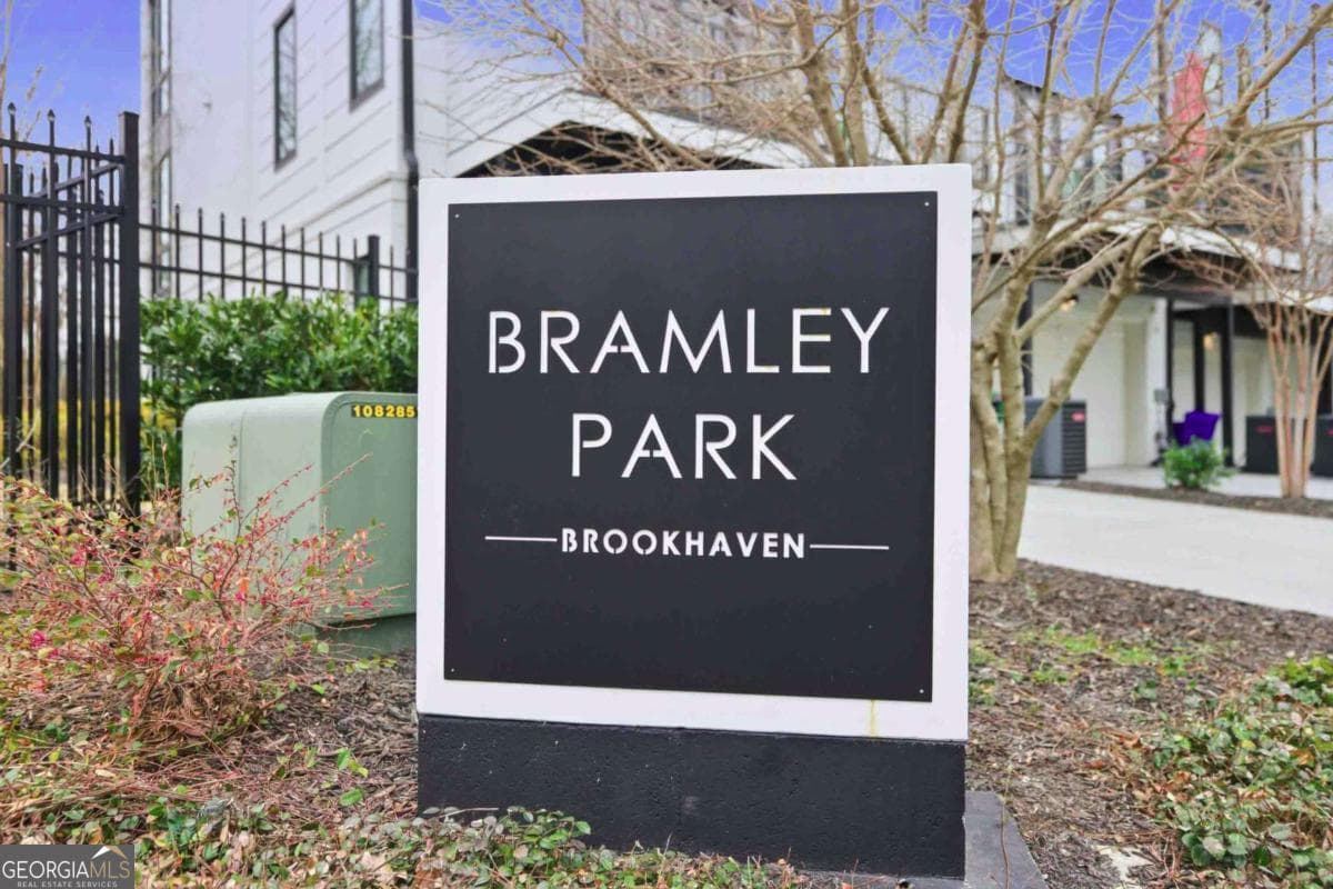 2520 Appleden Ne Pl 5 — photo 2