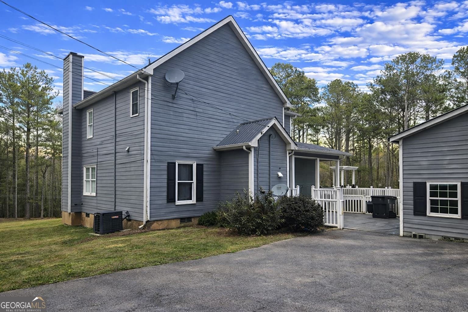 924 Hwy 138 E — photo 8