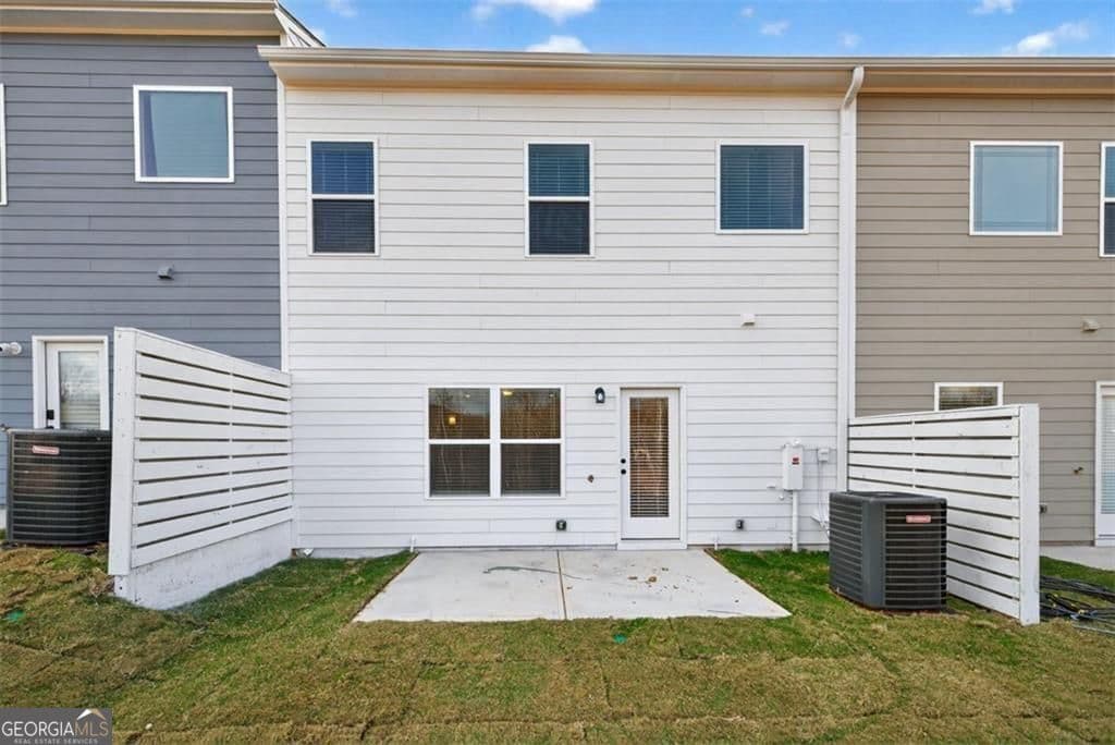 1140 Elowen Dr 108 — photo 31