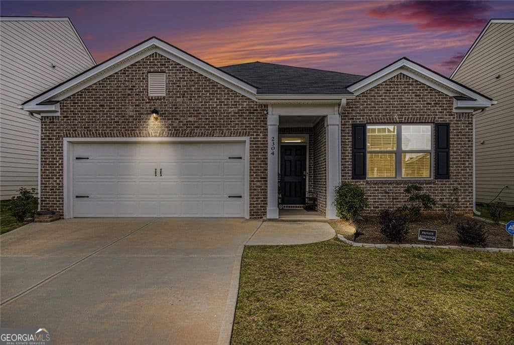 2304 Pelham Pass — photo 1