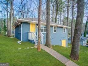 4366 Glenwood Parkway — photo 1