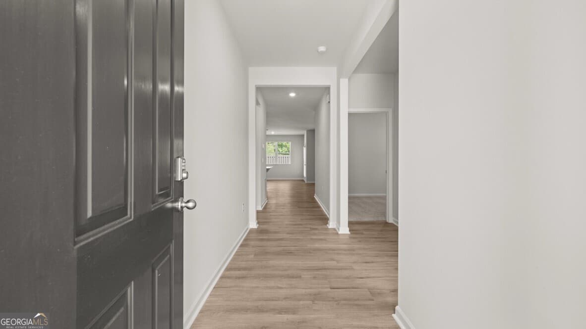 107 Oak View Ln — photo 2