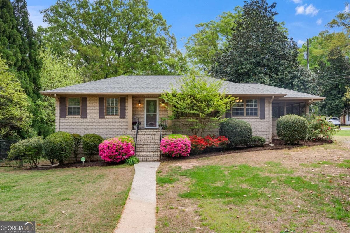 455 Freyer Ne Dr — photo 2