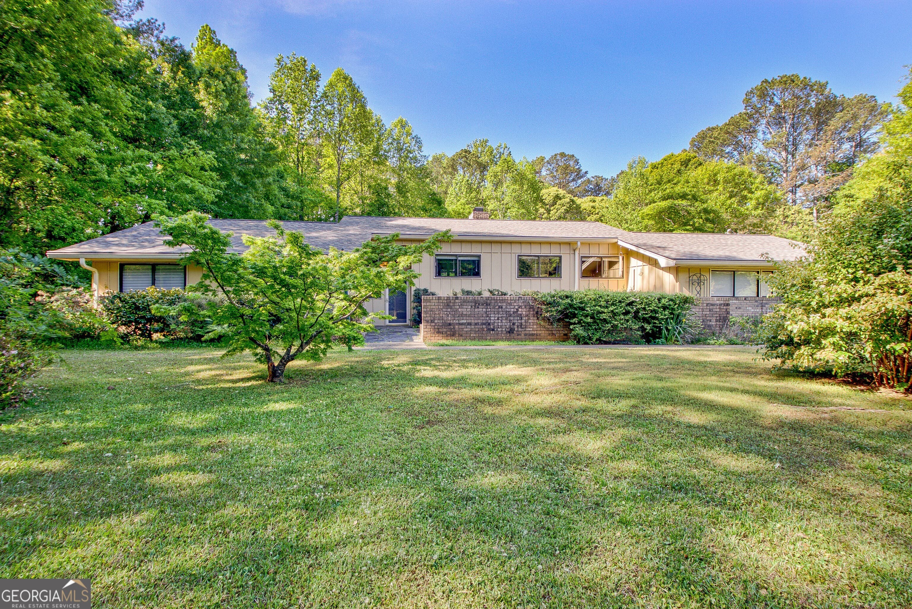 115 Hickory Pl — photo 1