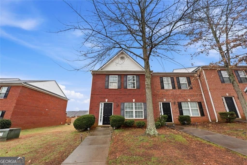 7712 Autry Circle 210 — photo 2