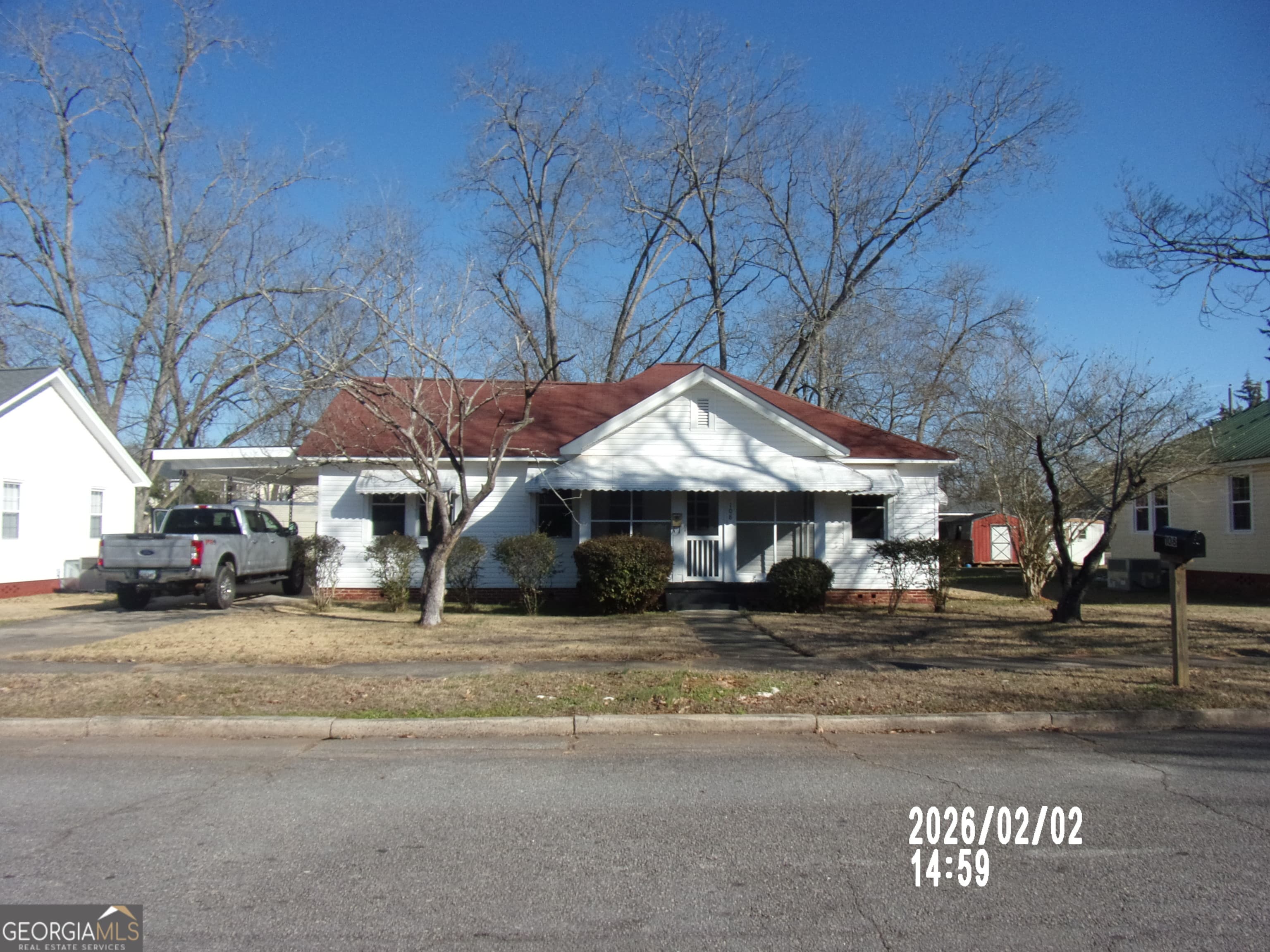 108 R Sw St — photo 1