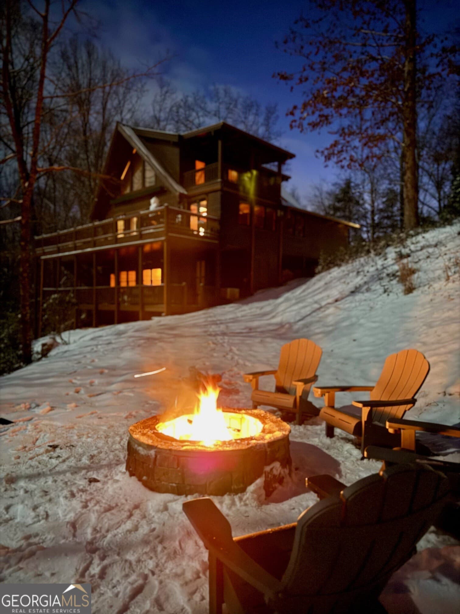 6341 W Laurel Ln — photo 2