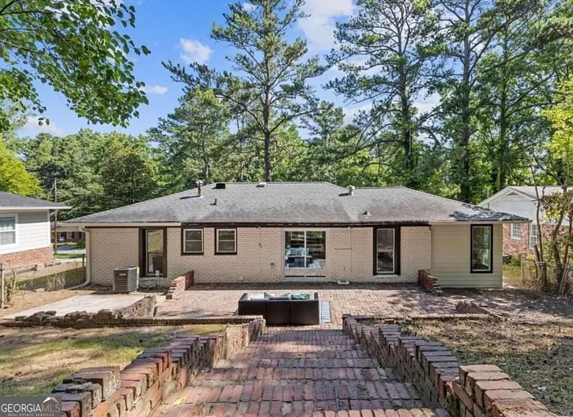 1901 Windsor Dr — photo 28