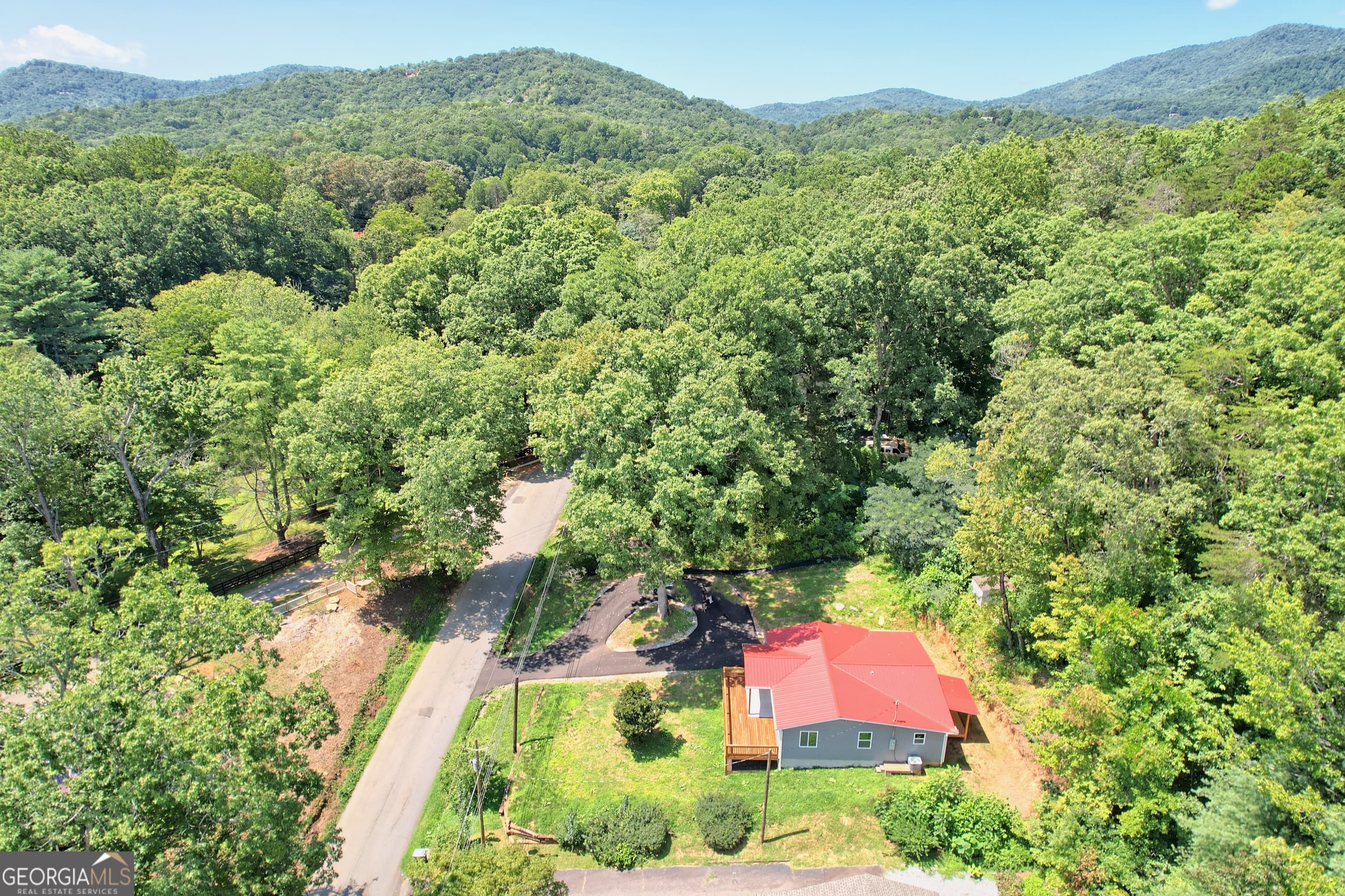 276 Dunlap St — photo 40