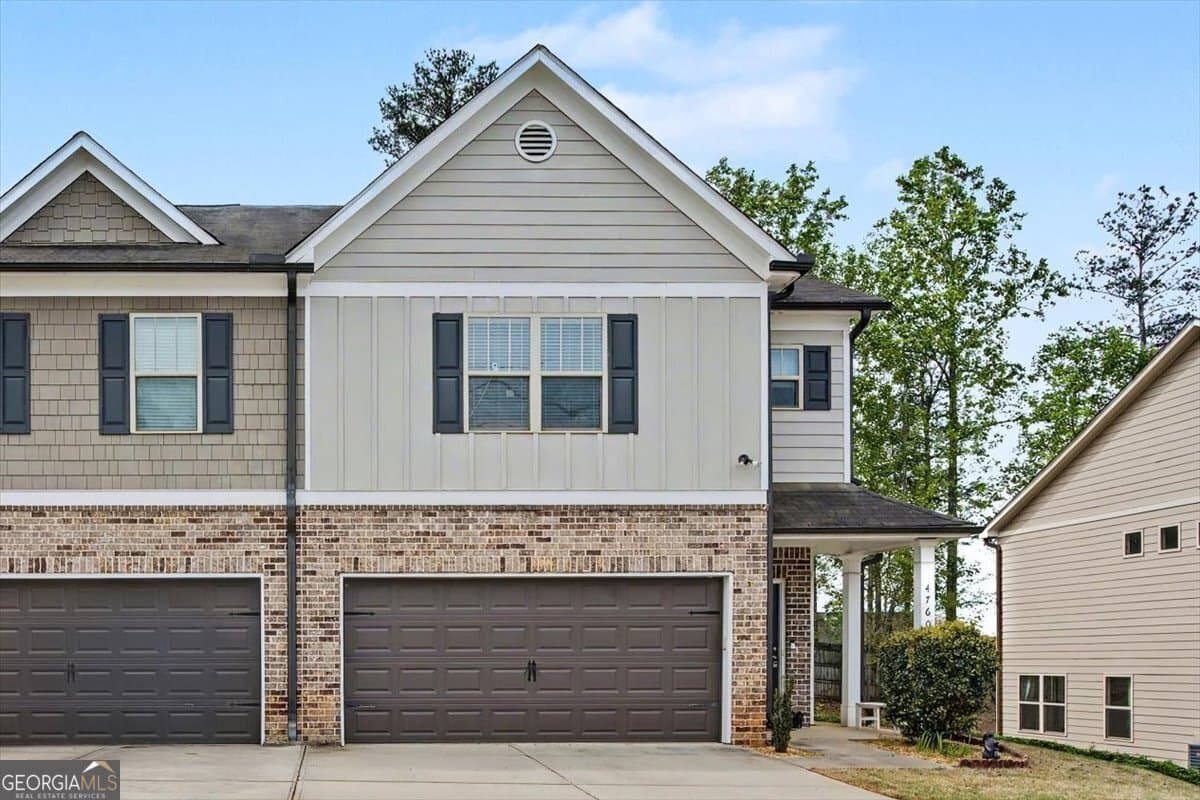 4760 Highland Ave — photo 2