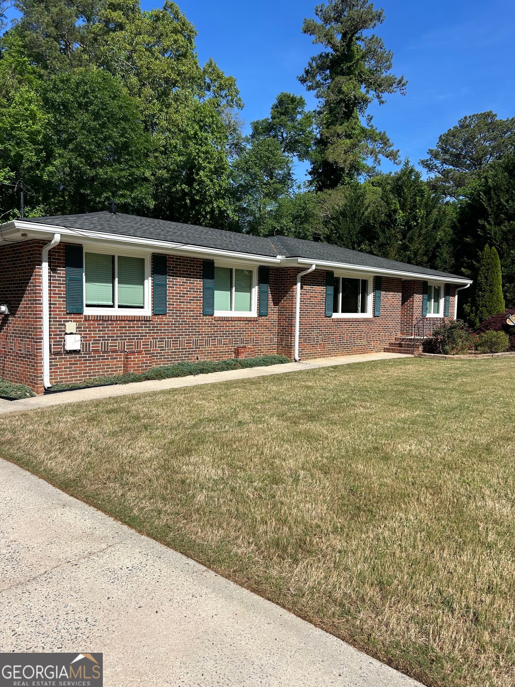 2 Ford Se Rd — photo 2