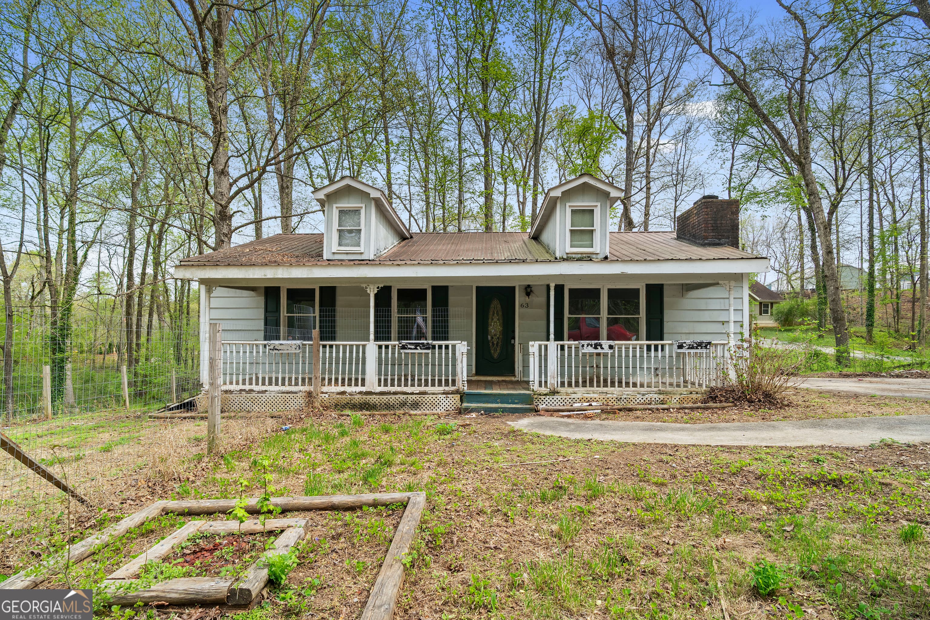 63 Moss Rd — photo 1