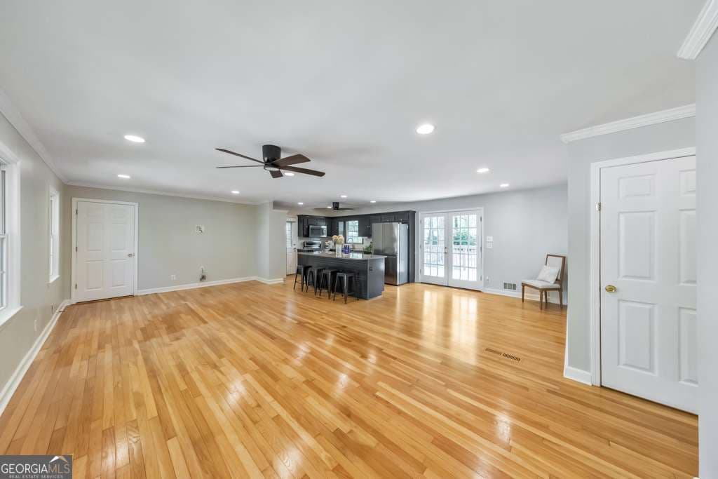 3218 Richwood Dr — photo 2