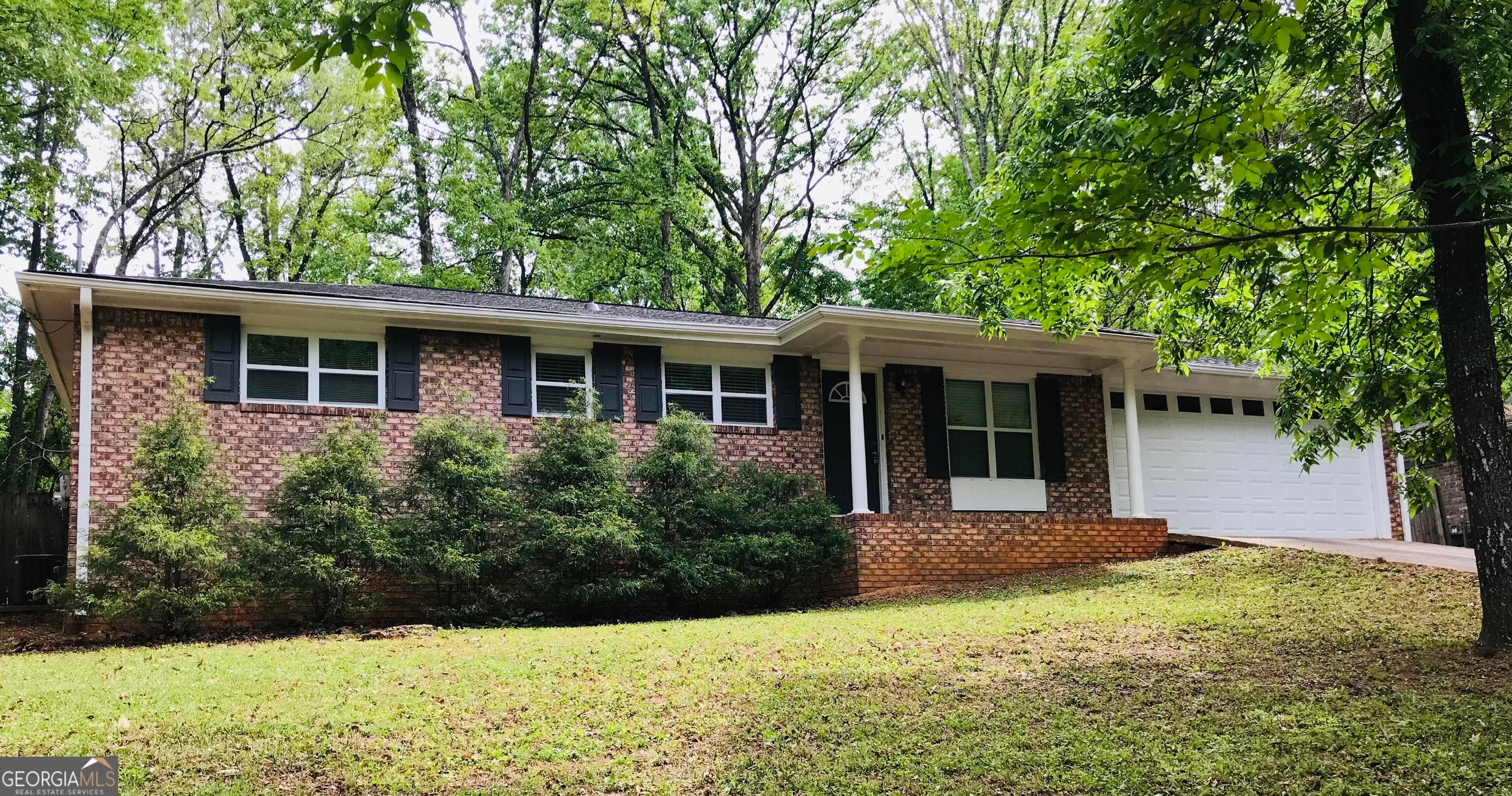 5724 Amalfi Way — photo 1