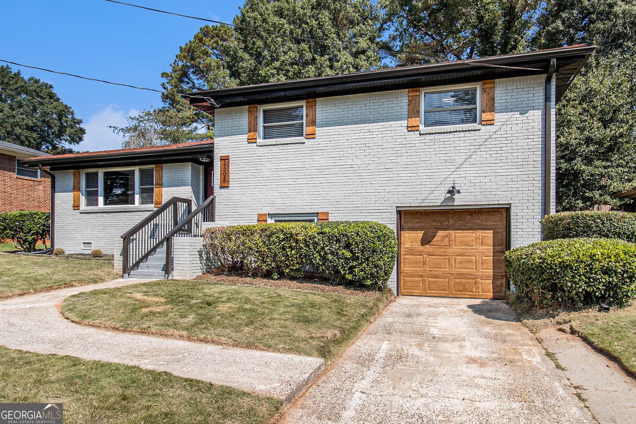 2508 Fontaine Circle — photo 2