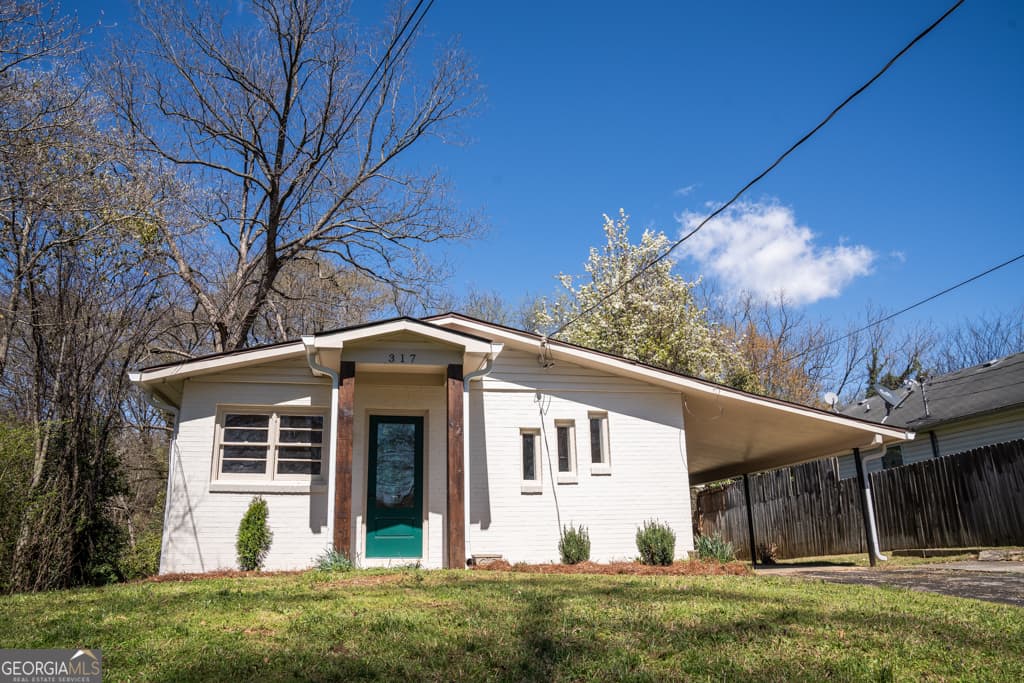 317 Jackson St — photo 1