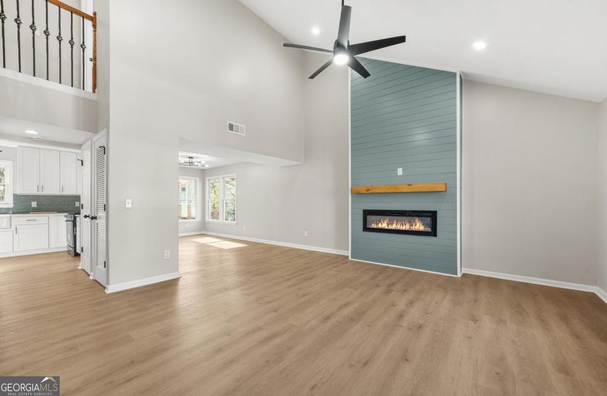 4945 Penscot Way — photo 2