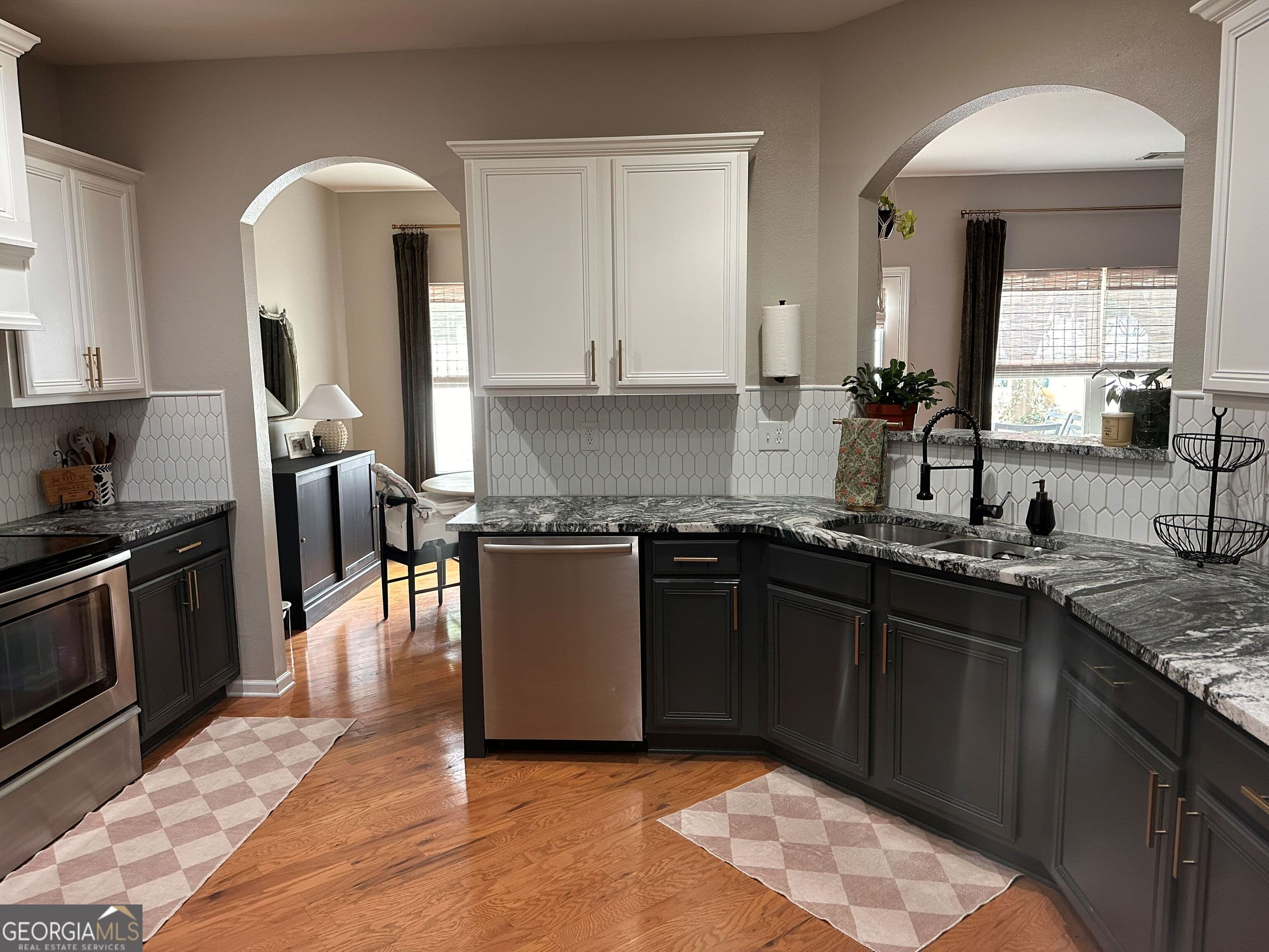 130 Highland Pointe E Circle — photo 2