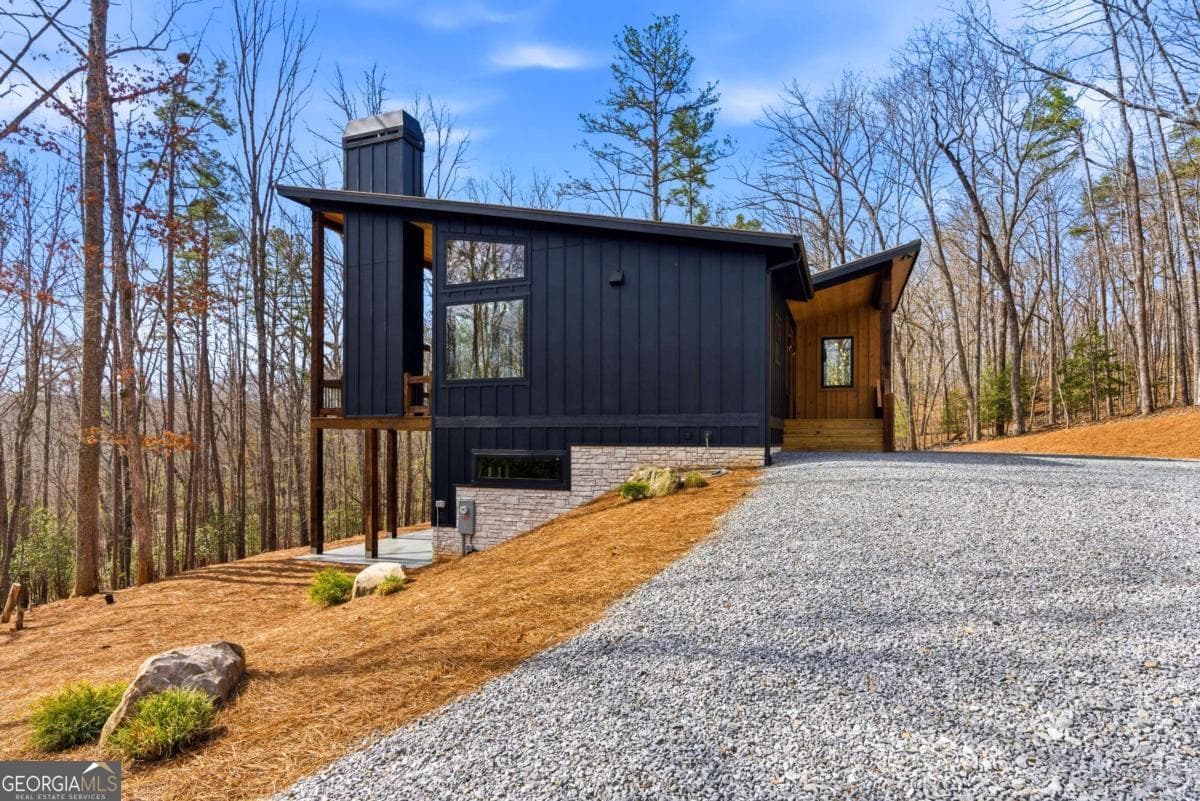 221 Gold Mine Rd — photo 2