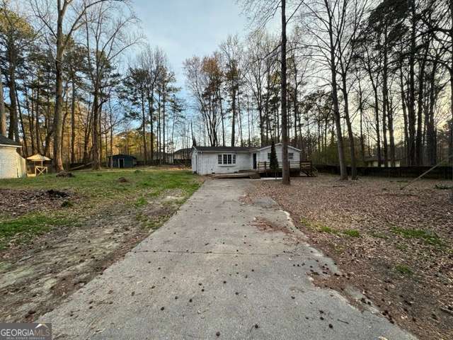 460 Dot Dr — photo 2