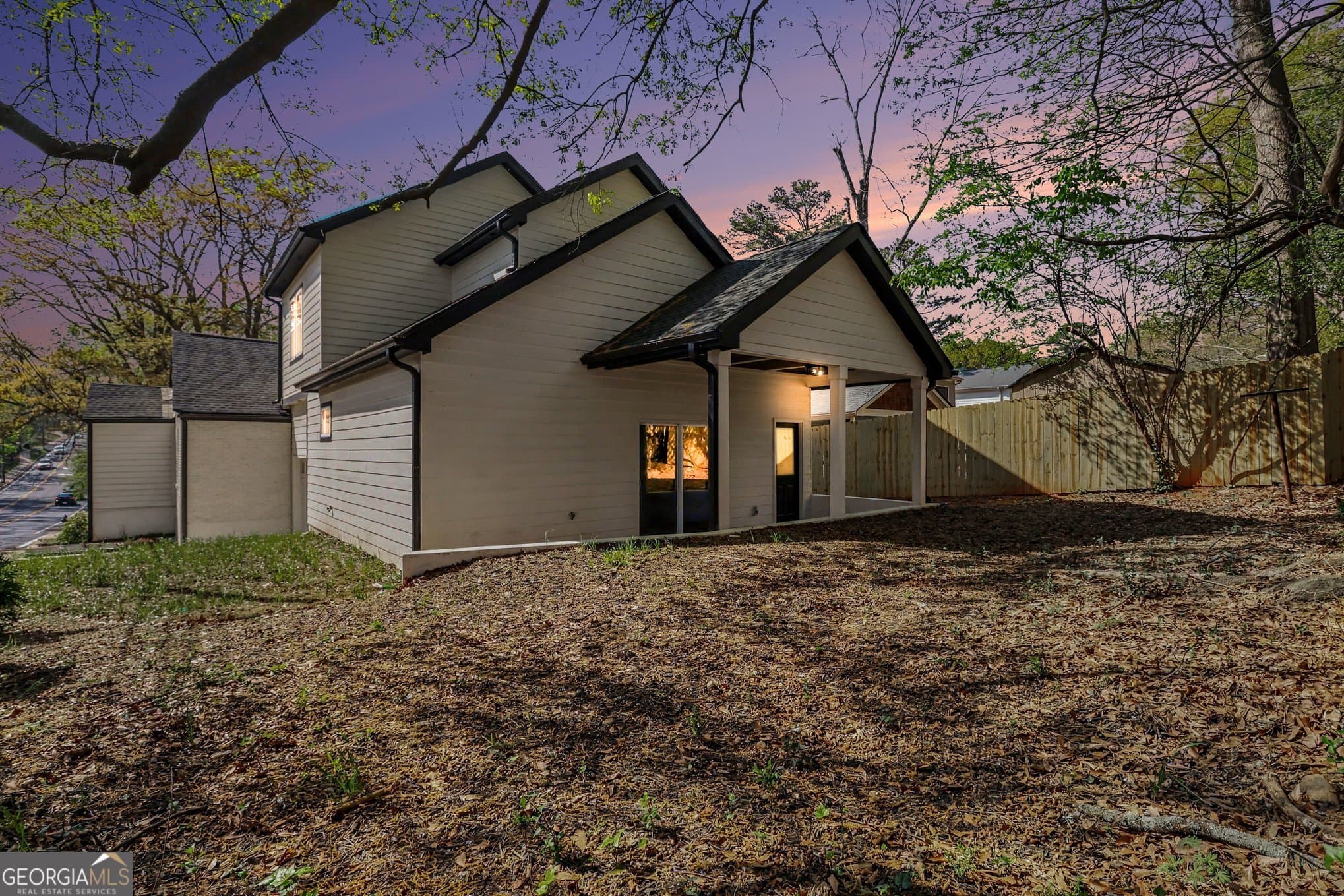 208 Watson Se Circle — photo 2