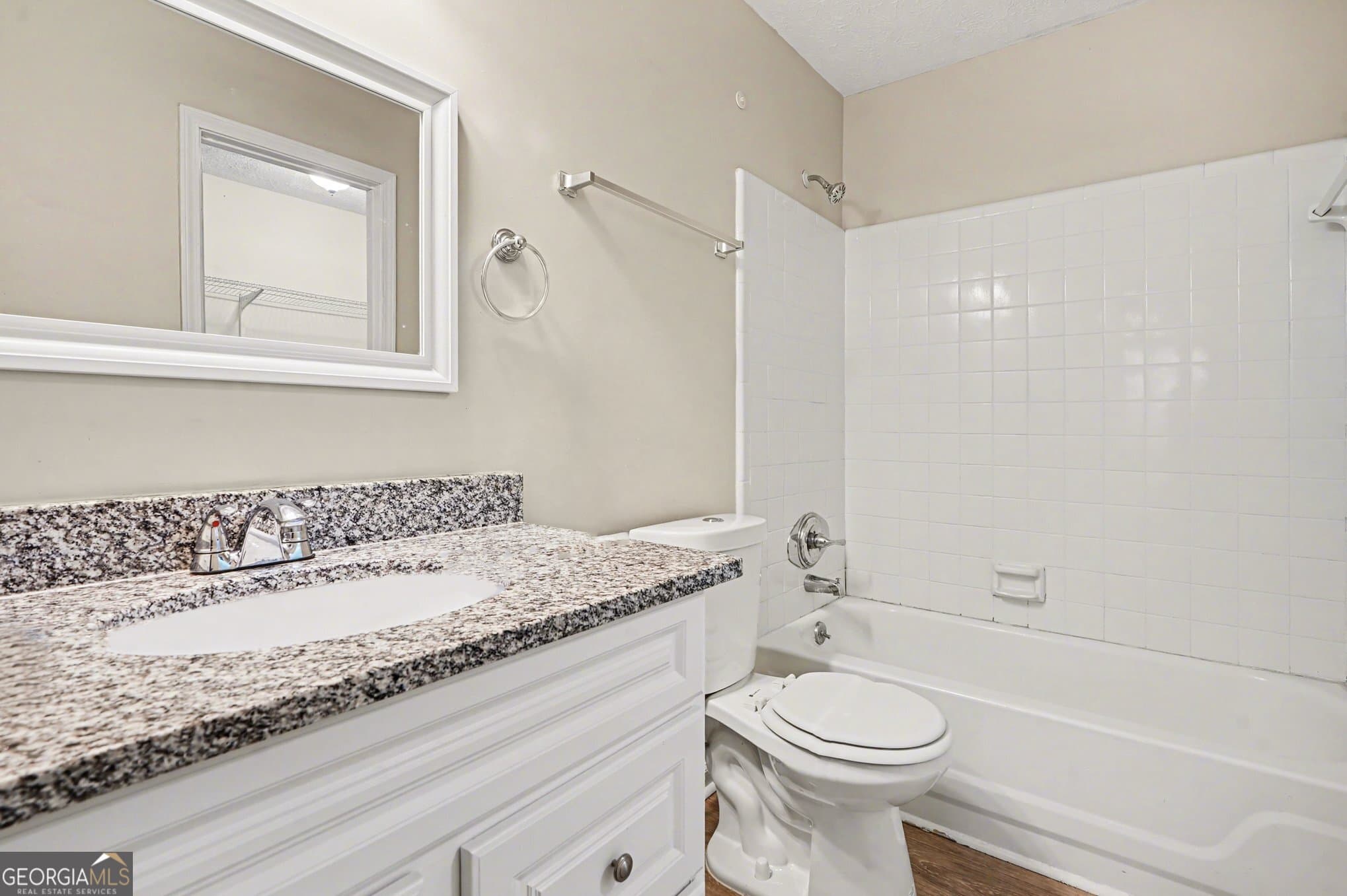 295 River Chase Dr — photo 16